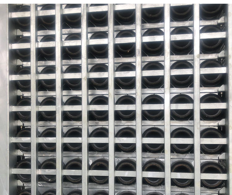 8x8-DNV-Cylinder-Rack_09